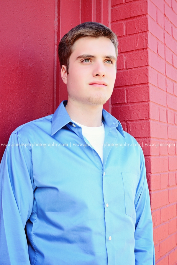 Neon Arts District Norfolk senior portrait Jan Casper Photography Virginia