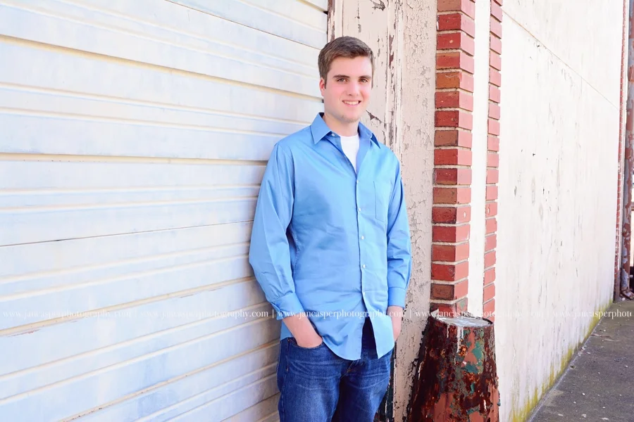 Neon Arts District Norfolk senior portrait Jan Casper Photography Virginia