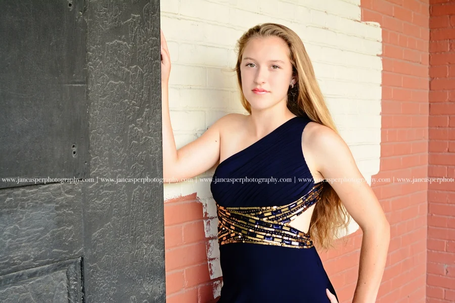 neon district Norfolk Virginia senior portrait Jan Casper Photography