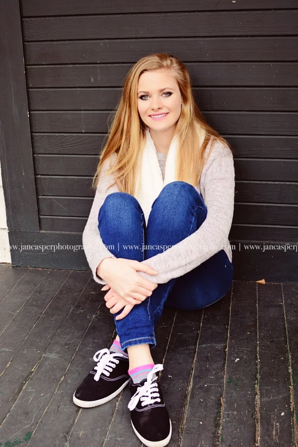 Freemason street downtown Norfolk Virginia senior portrait Jan Casper Photography
