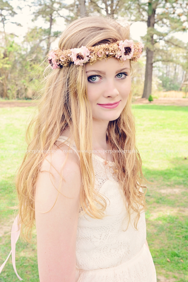 Norfolk Botanical Garden Virginia senior portrait Jan Casper Photography