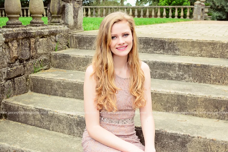 Norfolk Botanical Garden Virginia senior portrait Jan Casper Photography