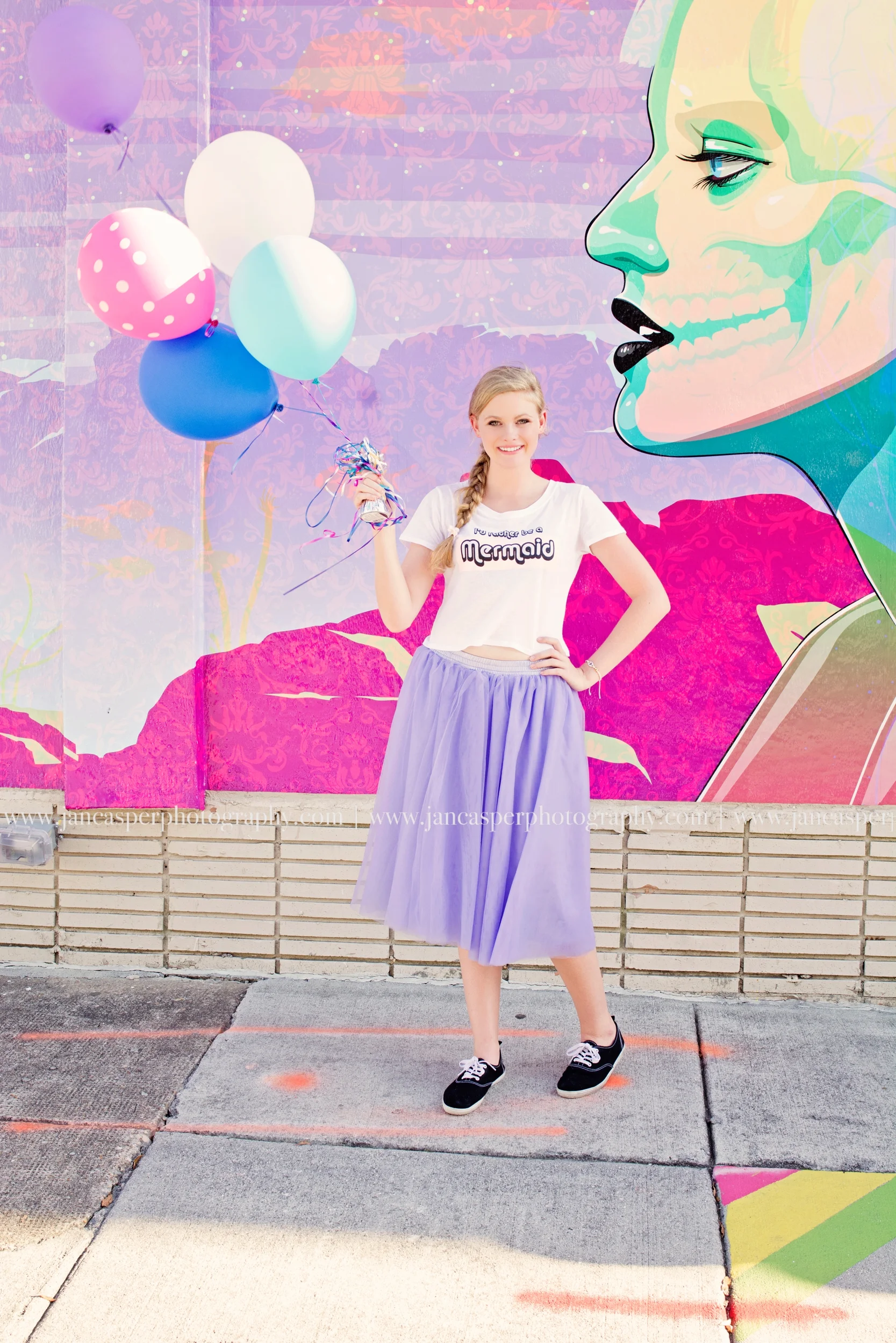 Norfolk Neon District senior portrait Jan Casper Photography