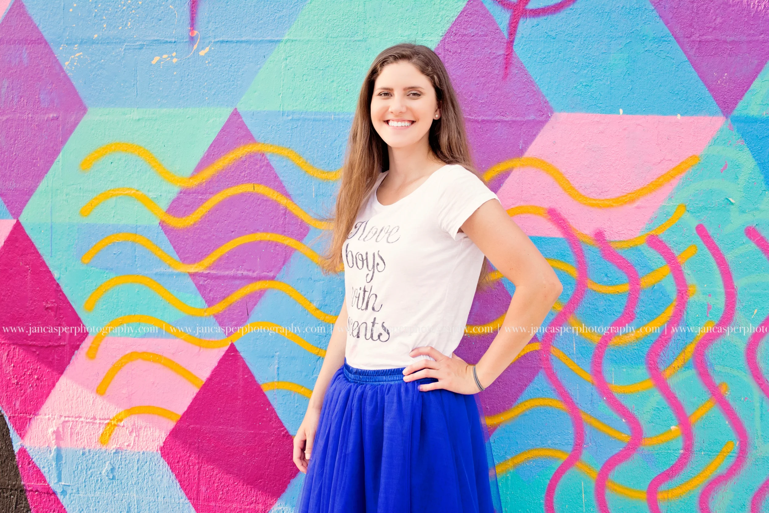 Norfolk Neon District senior portrait Jan Casper Photography