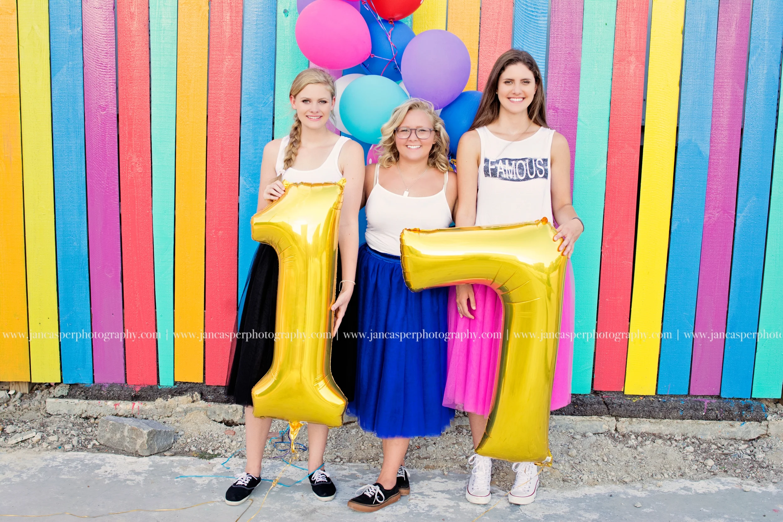 Norfolk Neon District senior portrait Jan Casper Photography