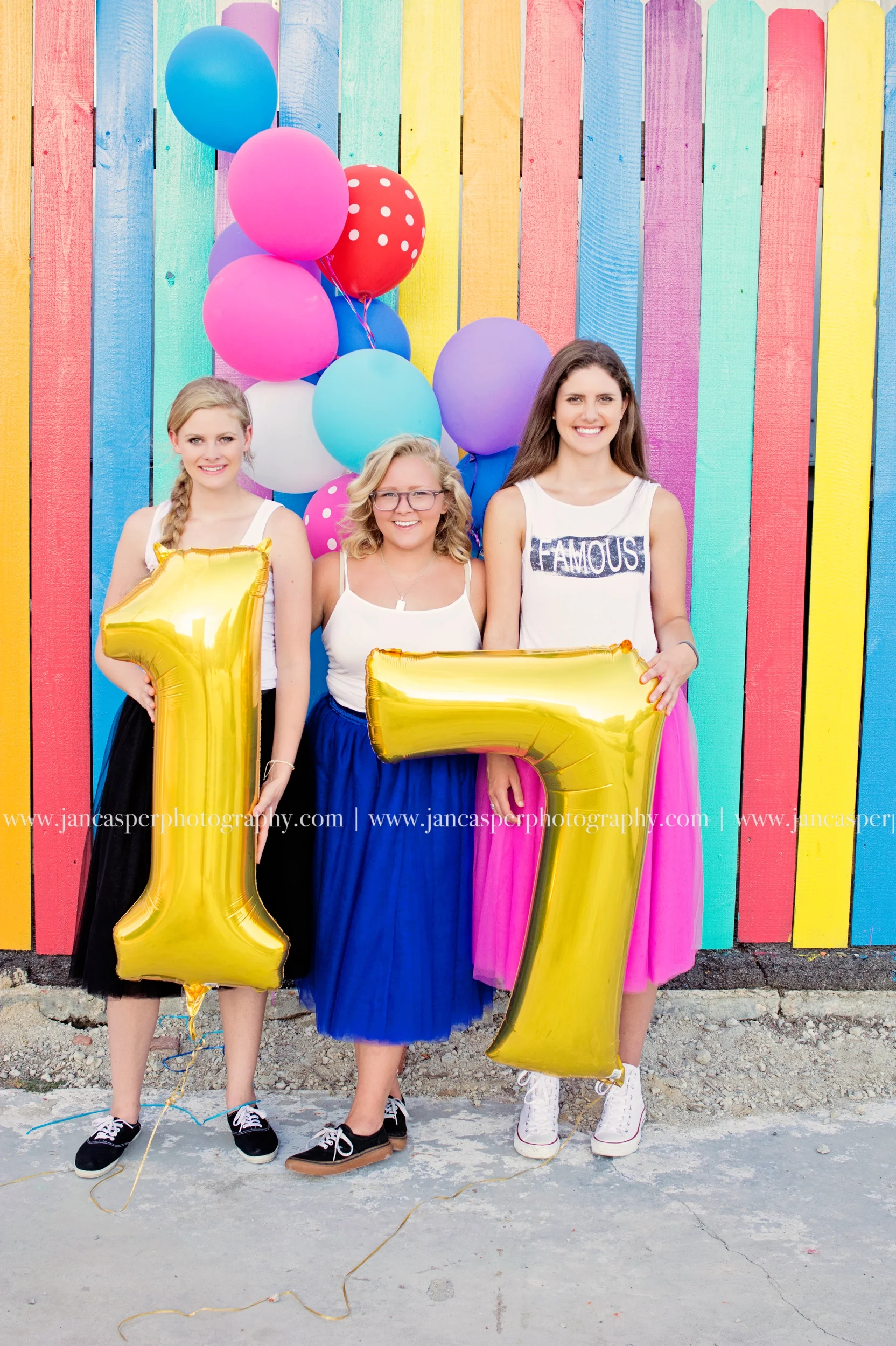 Norfolk Neon District senior portrait Jan Casper Photography