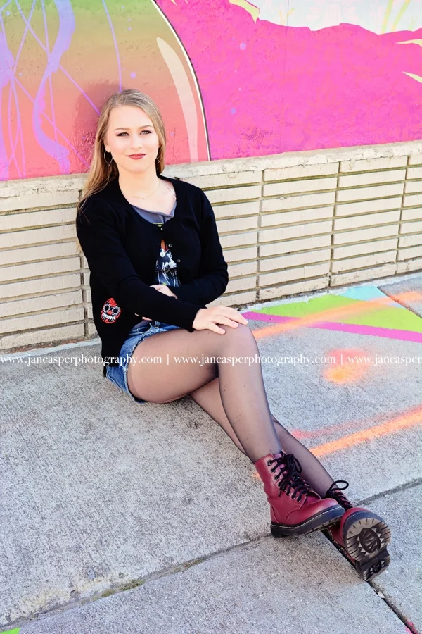 senior portrait Norfolk neon district Jan Casper Photography Virginia
