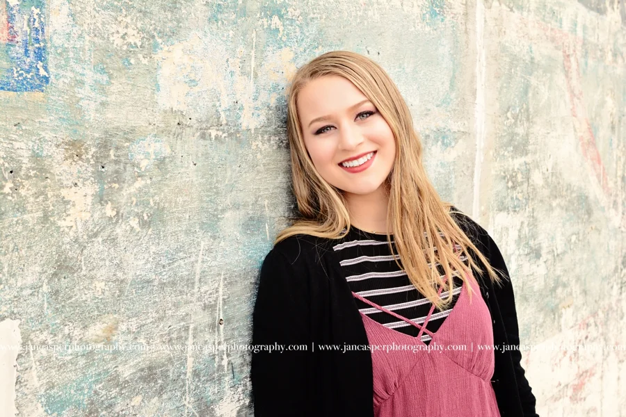 senior portrait Norfolk neon district Jan Casper Photography Virginia