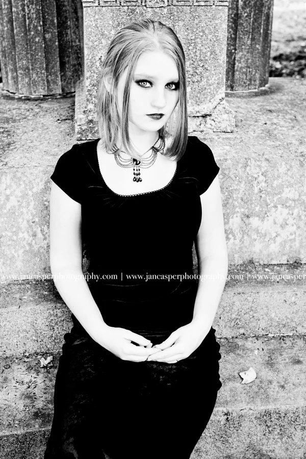 senior portrait Richmond Hollywood Cemetery Halloween Jan Casper Photography Virginia