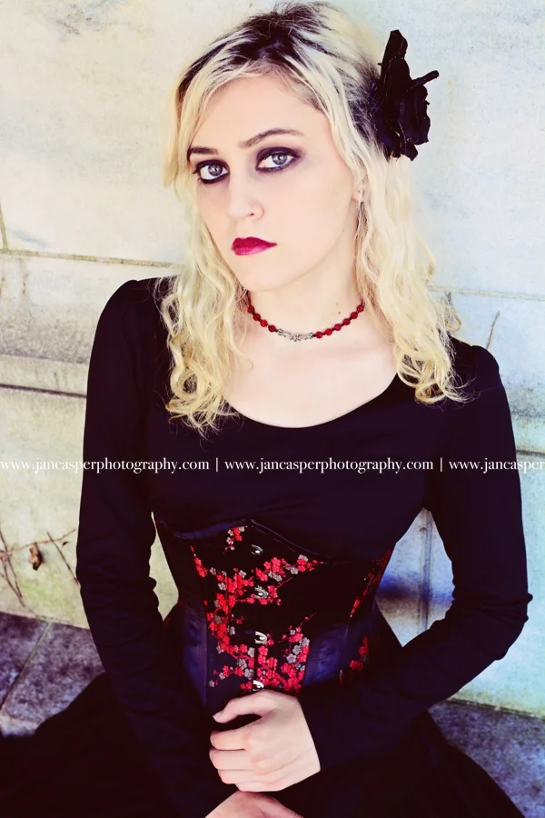 senior portrait Richmond Hollywood Cemetery Halloween Jan Casper Photography Virginia