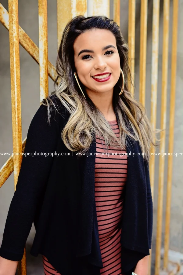 senior portrait downtown Norfolk Jan Casper Photography Virginia