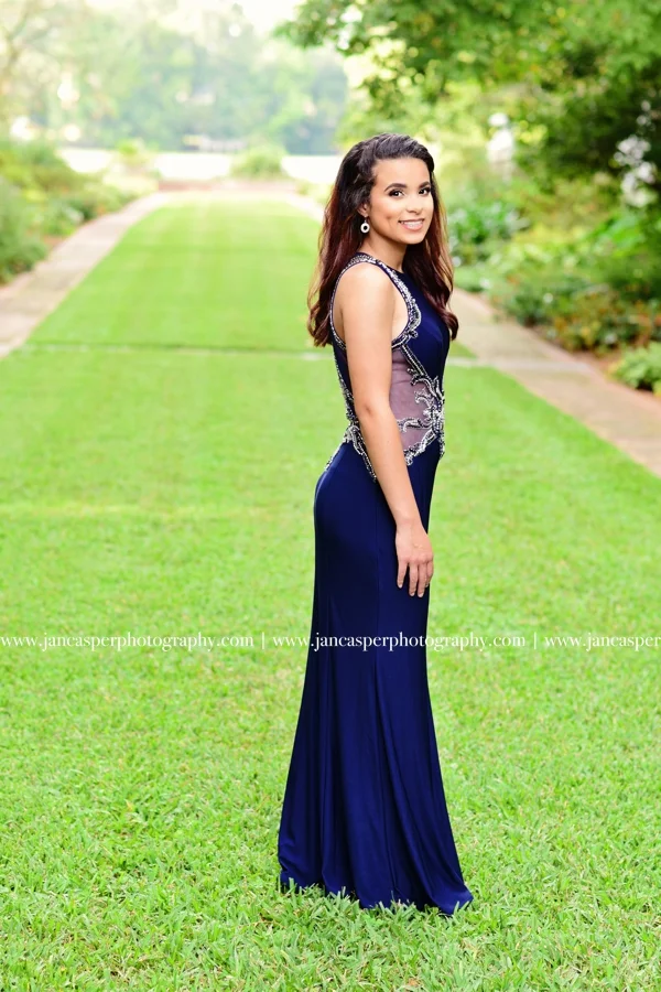 senior portrait Virginia Beach Jan Casper Photography Norfolk Botanical Garden