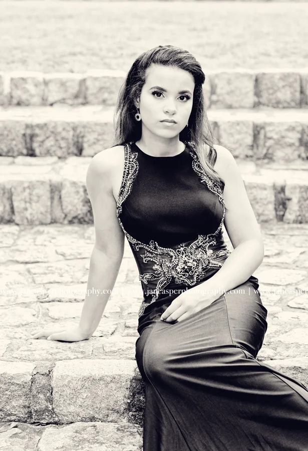 senior portrait Virginia Beach Jan Casper Photography Norfolk Botanical Garden