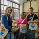 Volunteering with Otra Cosa
