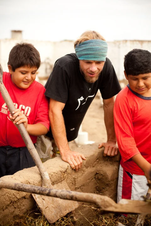Volunteering with Otra Cosa