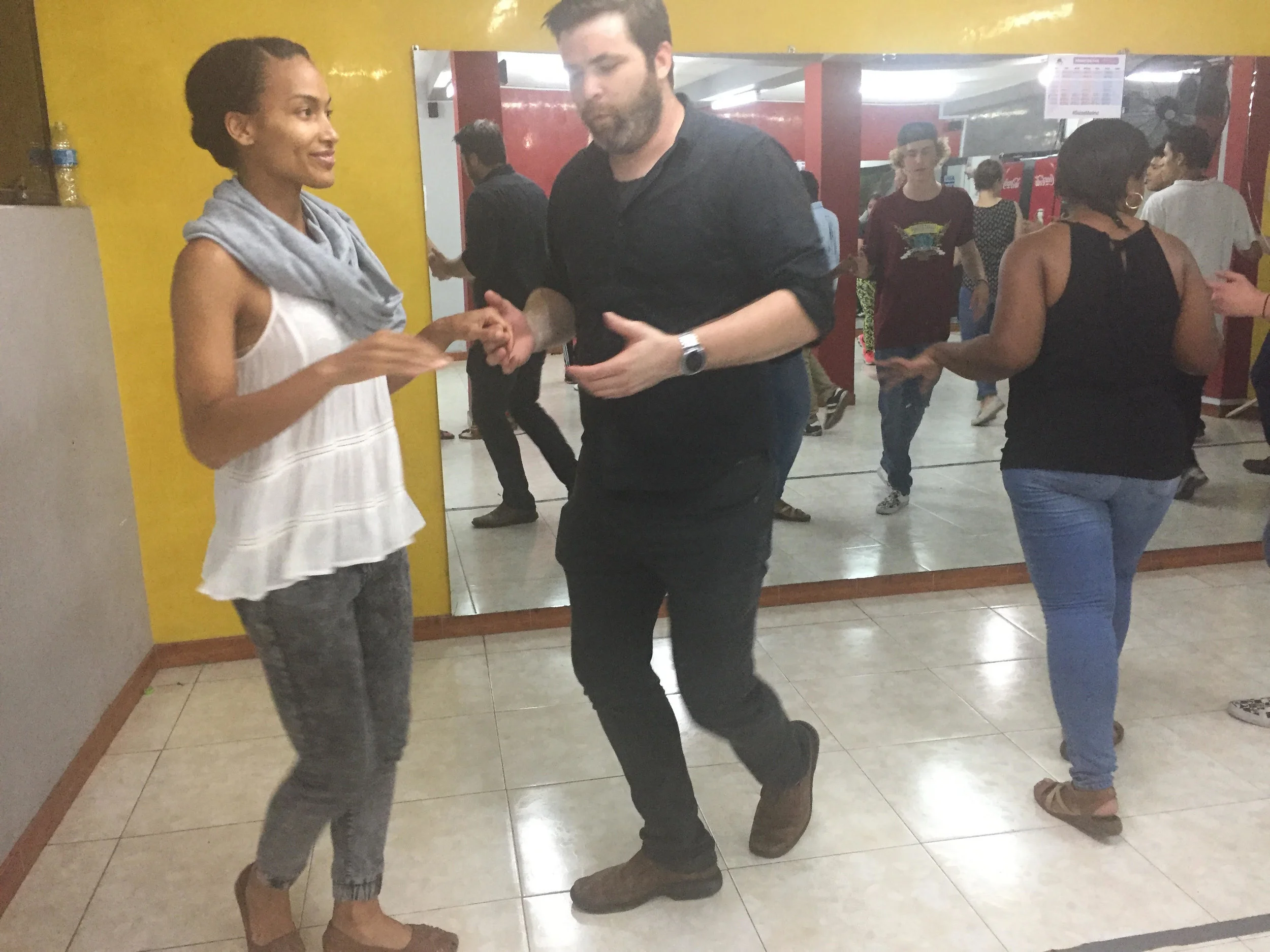 Salsa lesson in Peru