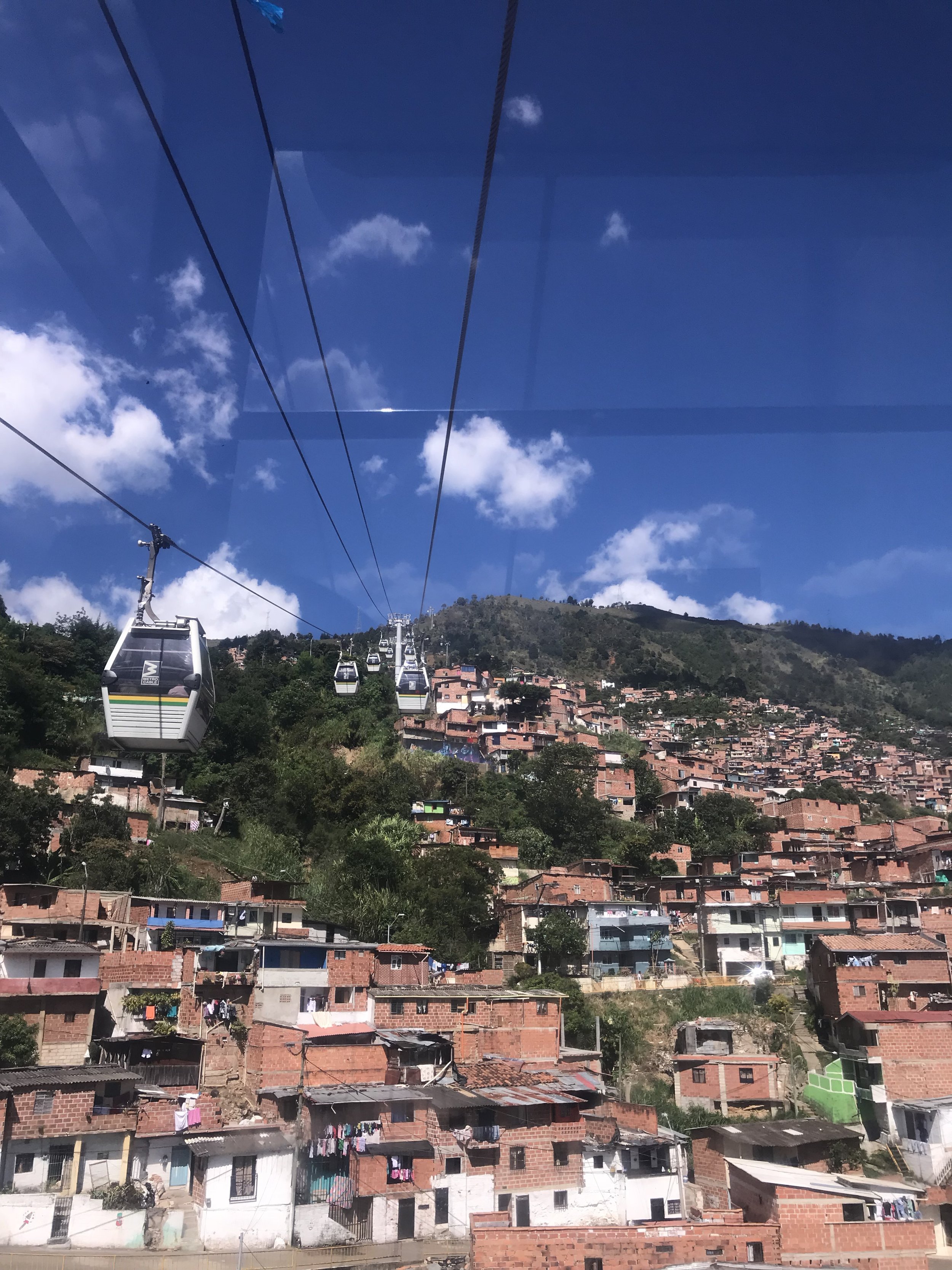 Medellin Metrocable 2 2018.jpeg