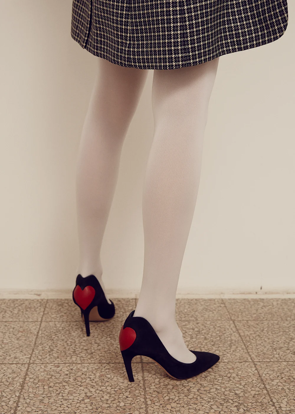 OE-FemaleIsIssue_03_5523.jpg