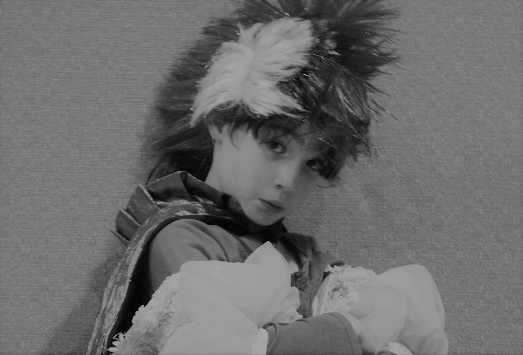 Darsie in wig (2).JPG