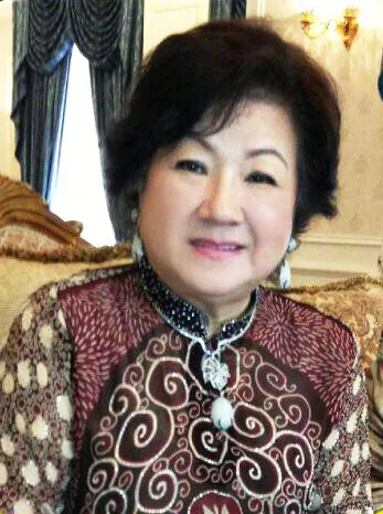 Datin Ros.jpg