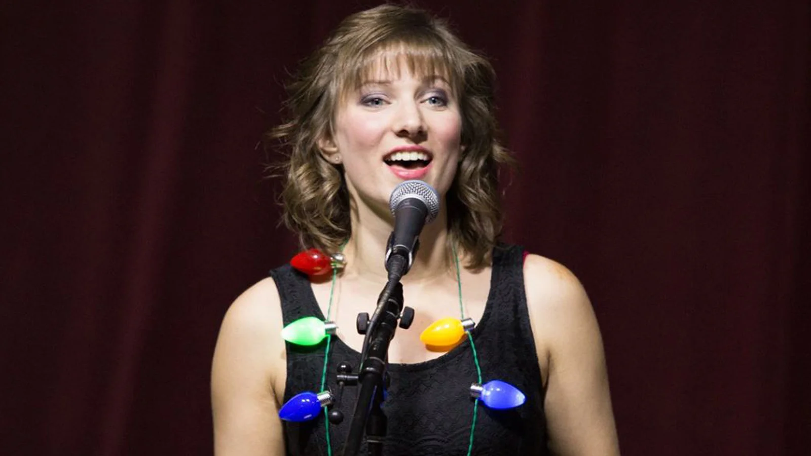 A Happy Holidays Cabaret (2018)