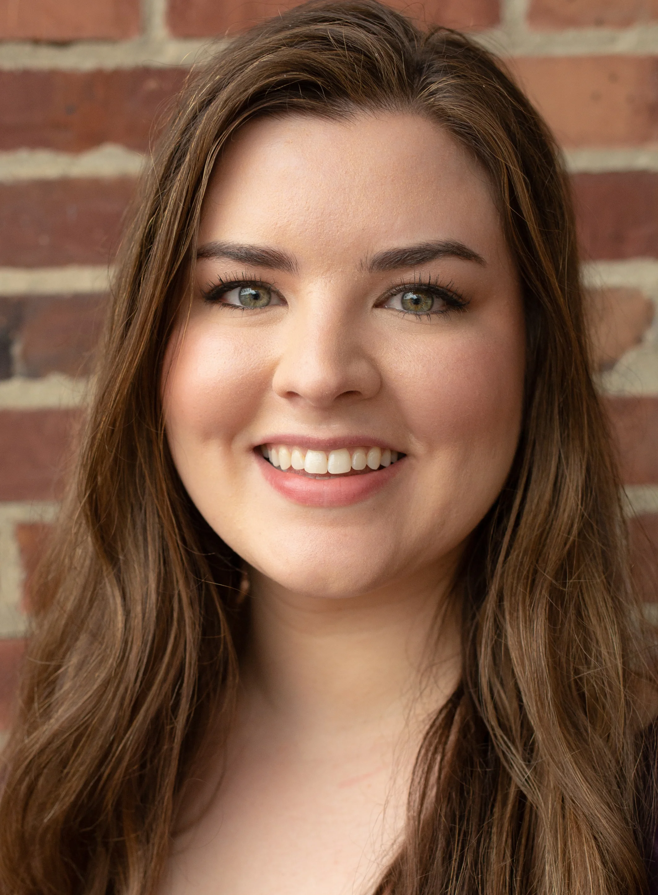 Anna_S4Headshot.jpg