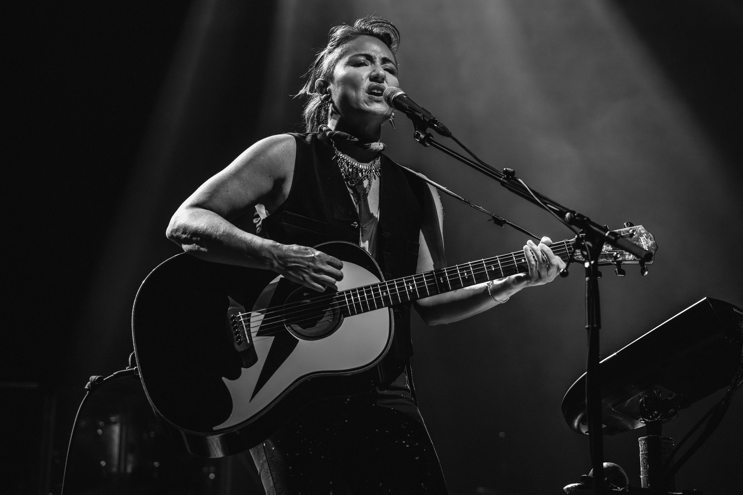 KT Tunstall-Jen Horton_v02.jpg