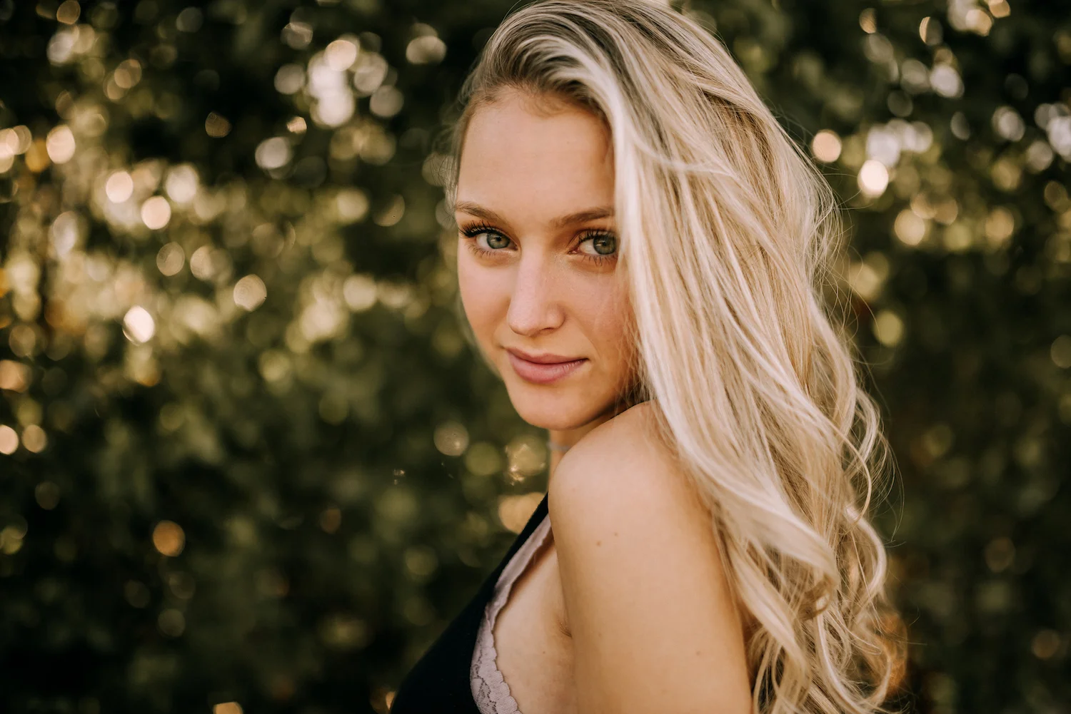 tampaseniorphotographyoldsmarseniorphotographypinellascountyseniorphotographerclearwaterseniorphotographerclassof2019-4.jpg