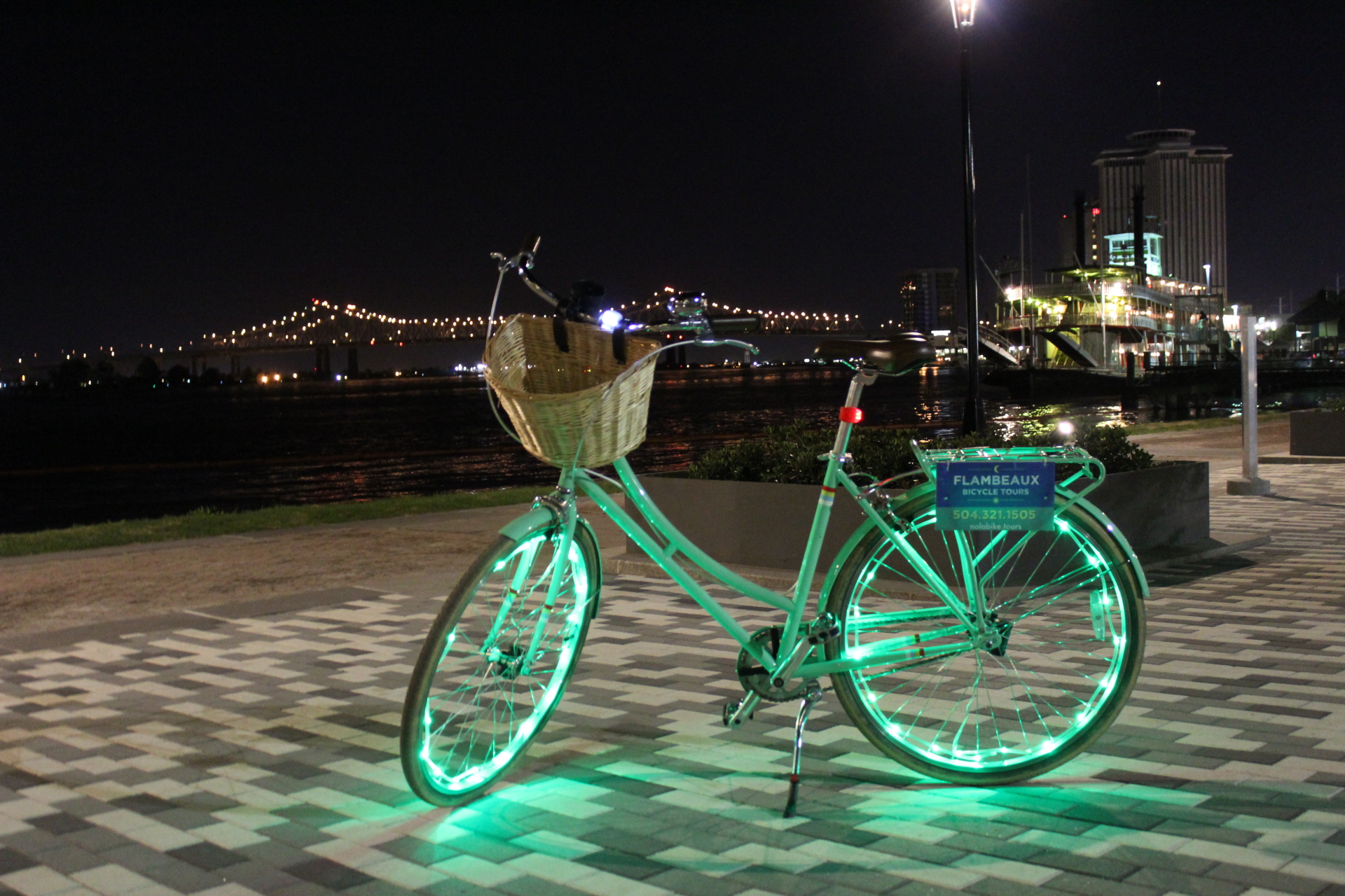  Our social ride is a party on two wheels. We offer the primer night ride of Nola. Be the lights of the city on our professionally maintained bikes. Our wheels are blinged out with lights and we have amplified music to boot. Don’t miss out on this am