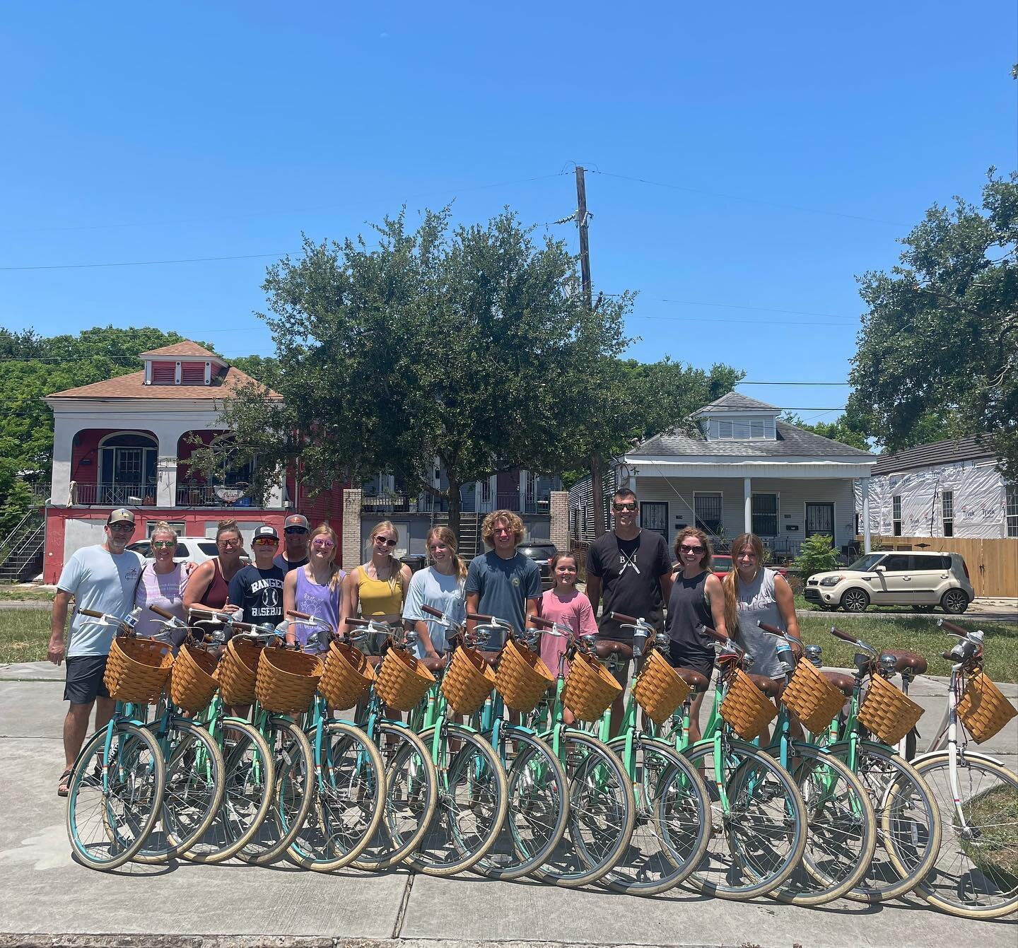 It&rsquo;s always a beautiful occasion to have families on our tours celebrating the achievements of their children. 3 high school grads, and a New Orleans trip to celebrate it. Congratulations y&rsquo;all!!!! #heartofthecity  #stroch #onetimeinnola 