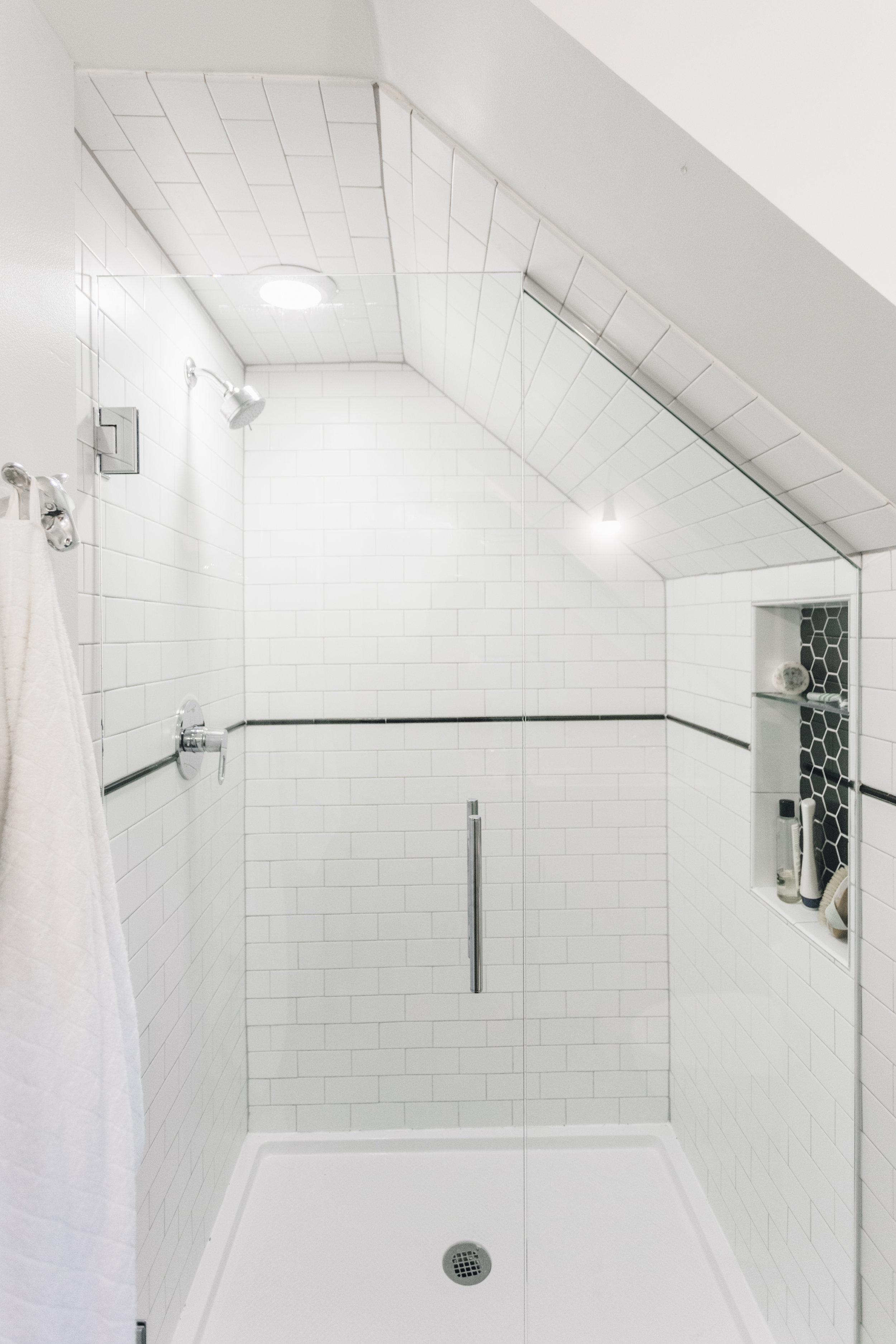 Bathroom-20.jpg