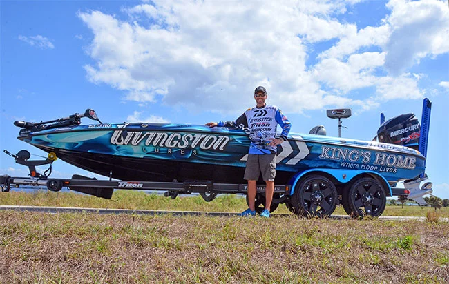 howell-boatgiveaway.jpg