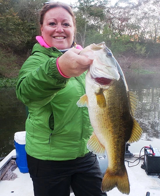 blog-ladyanglers01.jpg