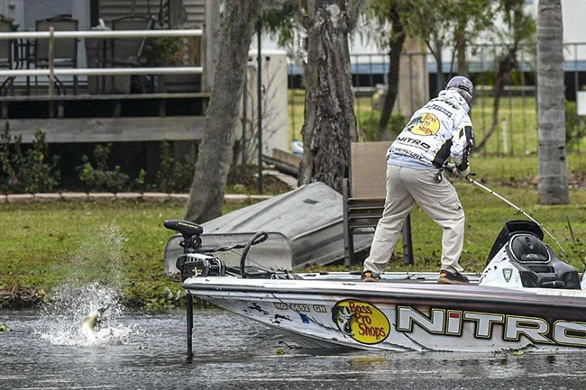 photos courtesy of BASSMASTER.com