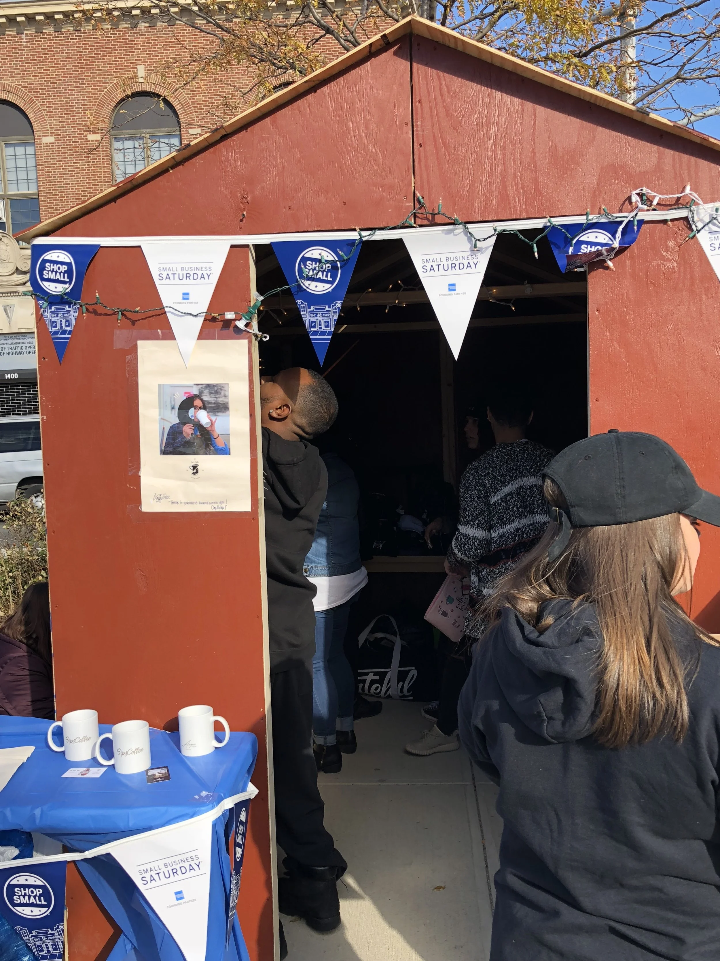 Our first ever pop-up shop at the center of the Square!