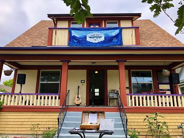 All set for a front porch concert!