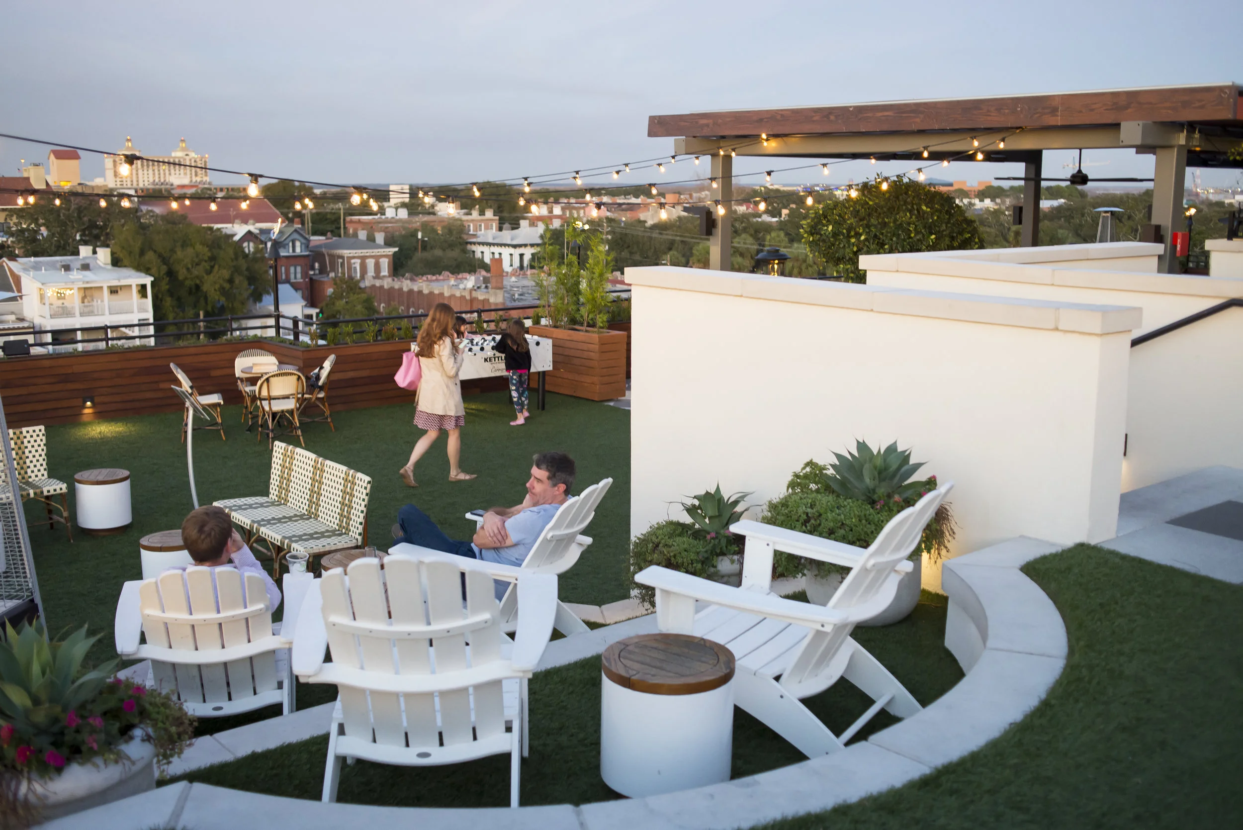 The Peregrine Rooftop Bar at Perry Lane Hotel, Savannah GA | Genteel & Bard