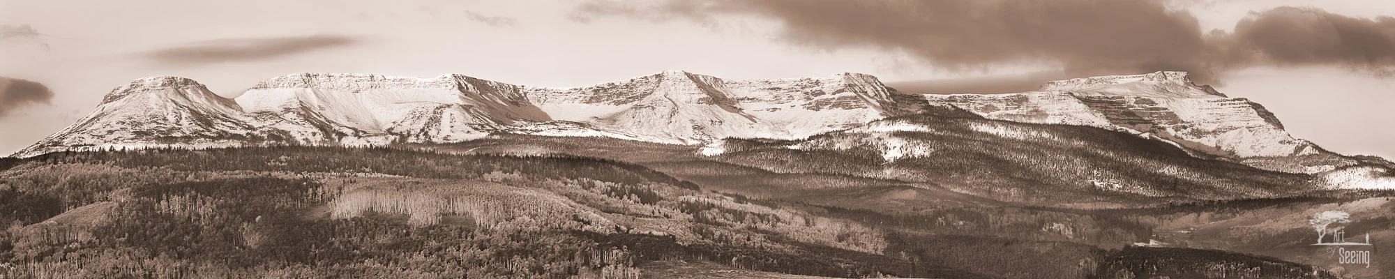 Flat Tops Sunrise BW Master_2K.jpg