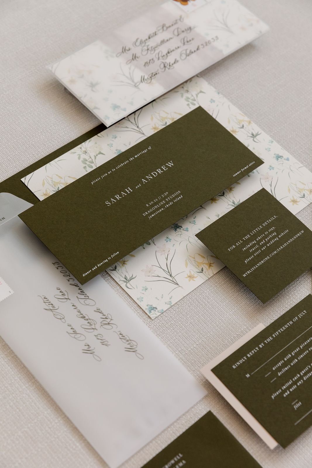 dragonline-studios-wedding-jamestown-ri-wedding-invitations-modern-moss-green-white-ink-wildflowers-erin-mcginn-photography-champagne-and-ink-12.jpg