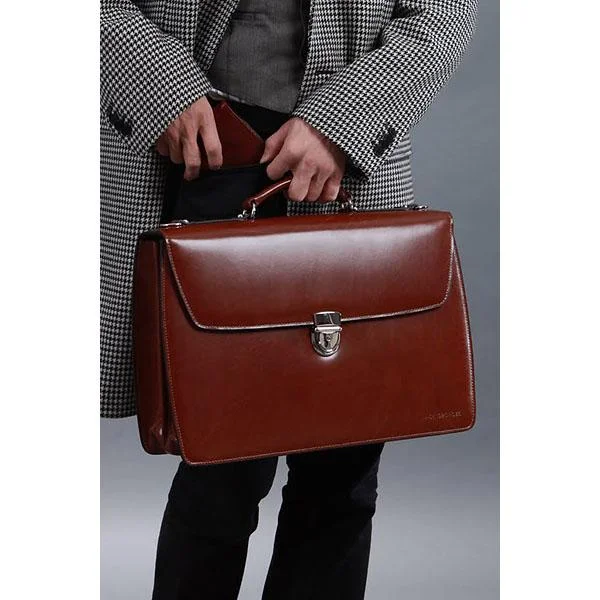 4402cognac7701cognac_model1.jpg