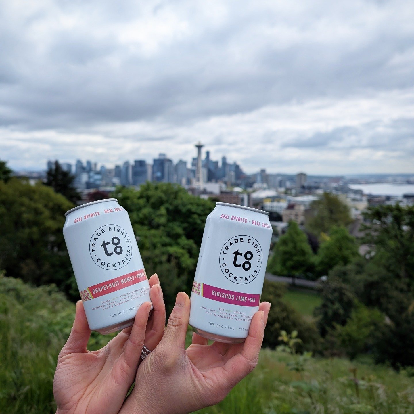 Cloudy skies are kind of our thing in Seattle. Great cocktails are too. #cheers

#tradeeightscocktails #cocktailhour