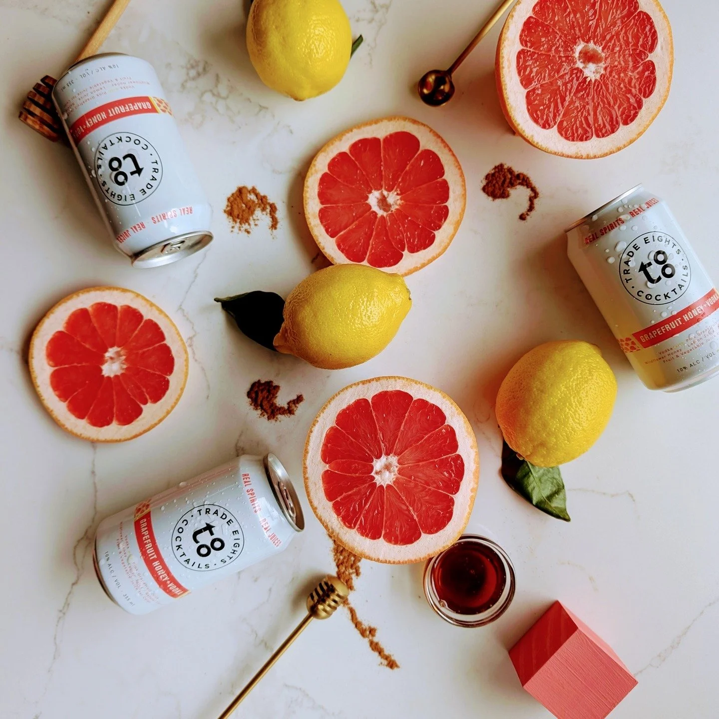 The anatomy of a perfect pour. ✨ From the bright hit of grapefruit to the slight warmth of cinnamon to the smooth finish of honey, this is Golden Hour in a can. #tradeeightscocktails