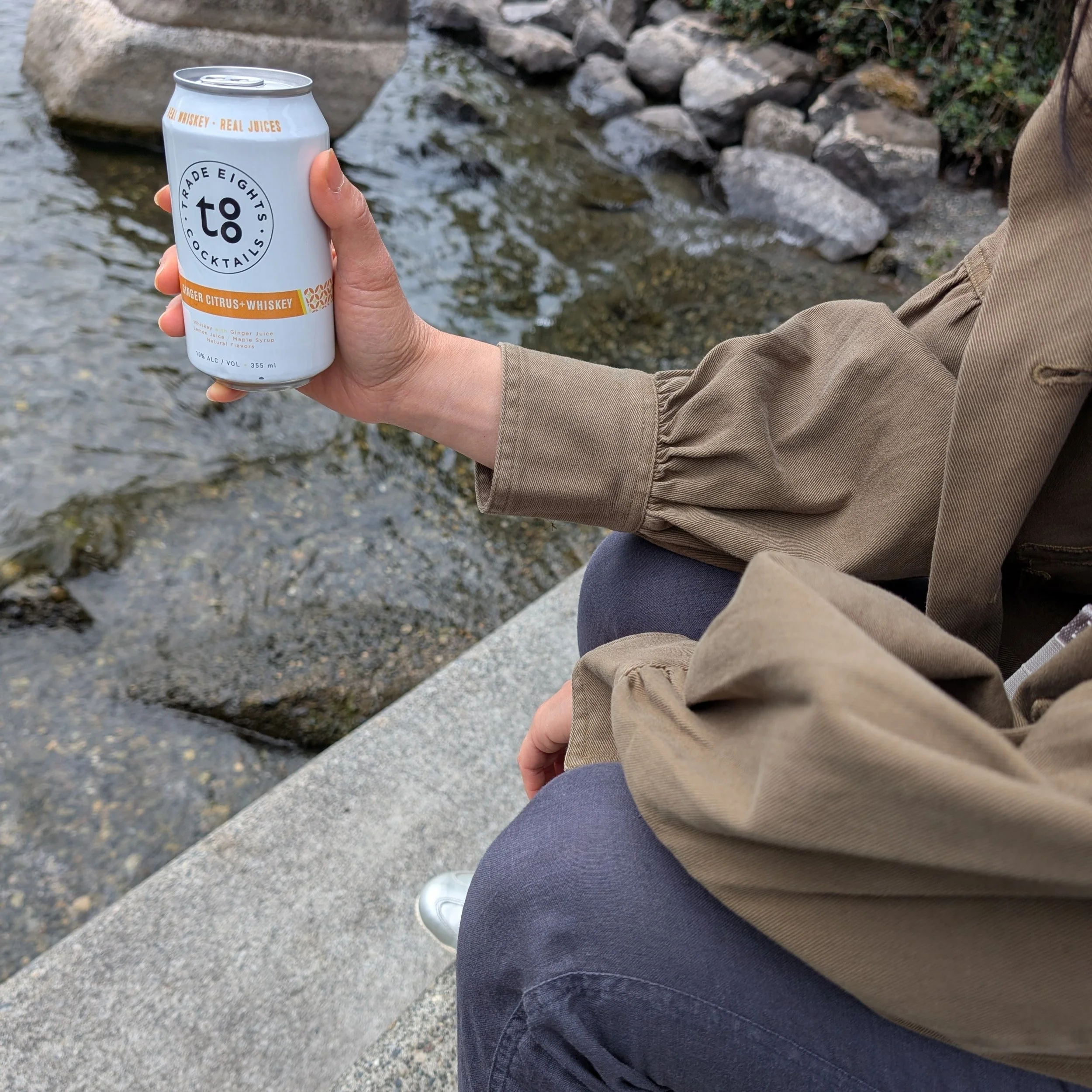 Fall looks pretty good from here. 

#TradeEights #KirklandWA #PNWDrinks.