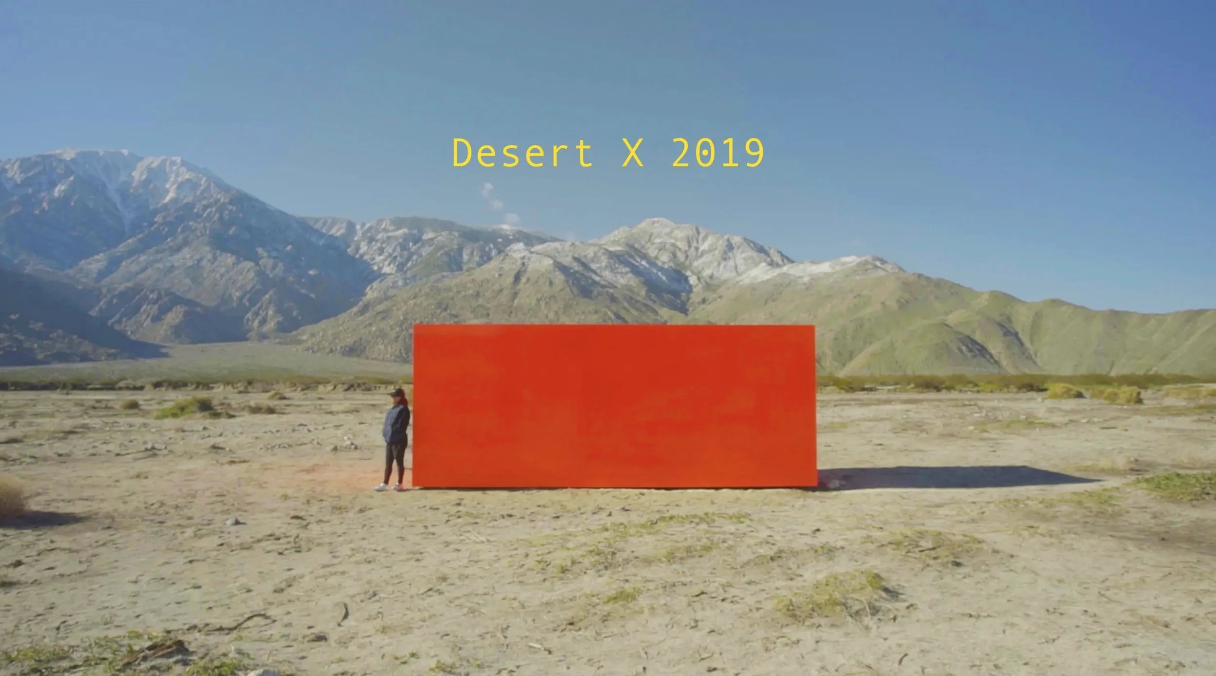 砂漠のアートショー：DesertX