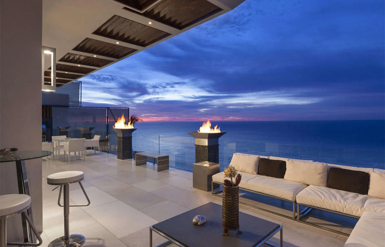 Cabo-San-Lucas-Luxury-Villa-Rental_Cabo-Platinum_Casa-Tokase_1233x822_3.jpg