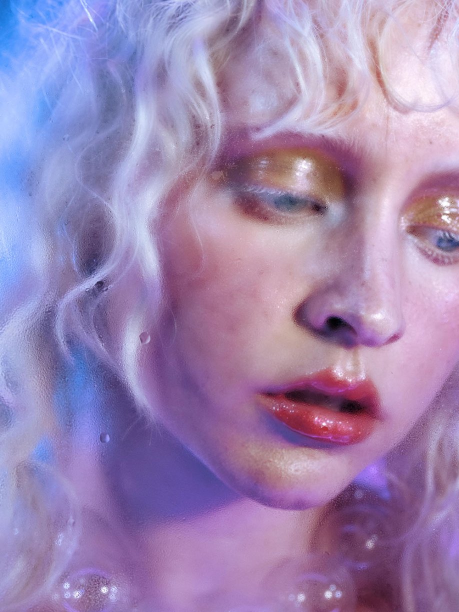  Marilyn Minter 