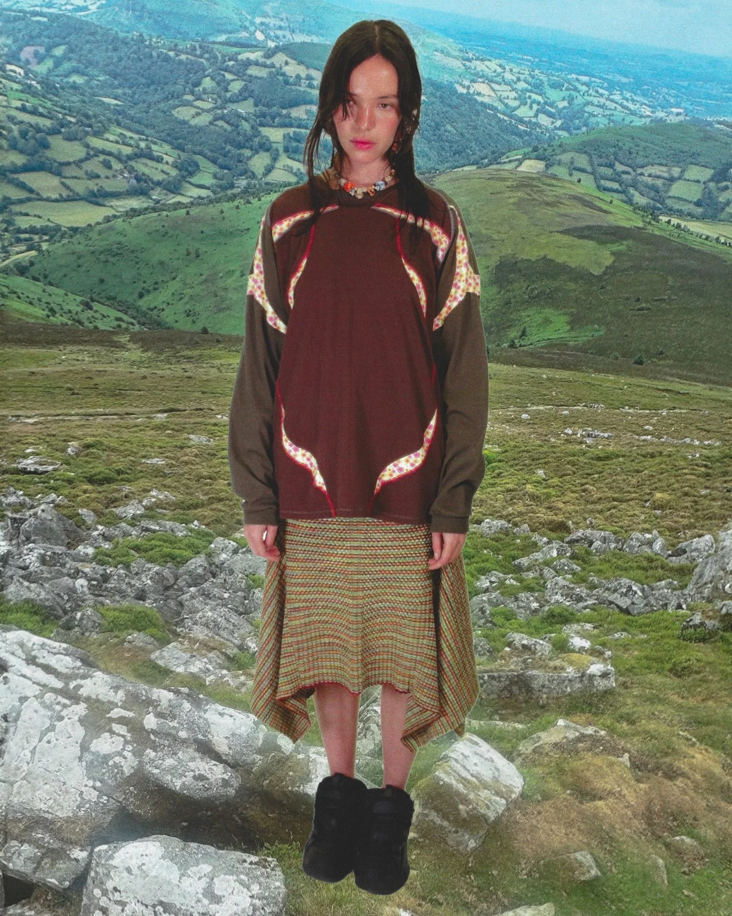 Milly, Rukaiyah, Sephora, Savannah, and Tallulah for Paolina Russo SS26 nowhere mountain 

creative direction &amp; styling @paolina_russo
images &amp; movement @3eenkyung 
casting @emmamatell 
models @no.inc c/o @emmamatell 
makeup @umeboooy
hair @s