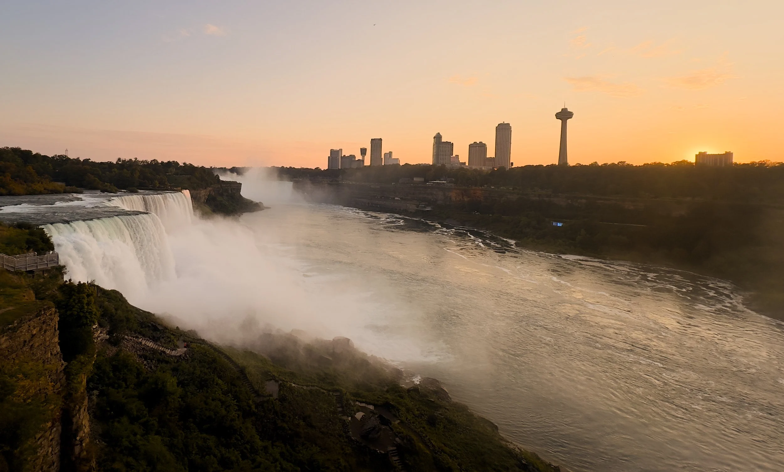 Niagra Falls_2421.jpg