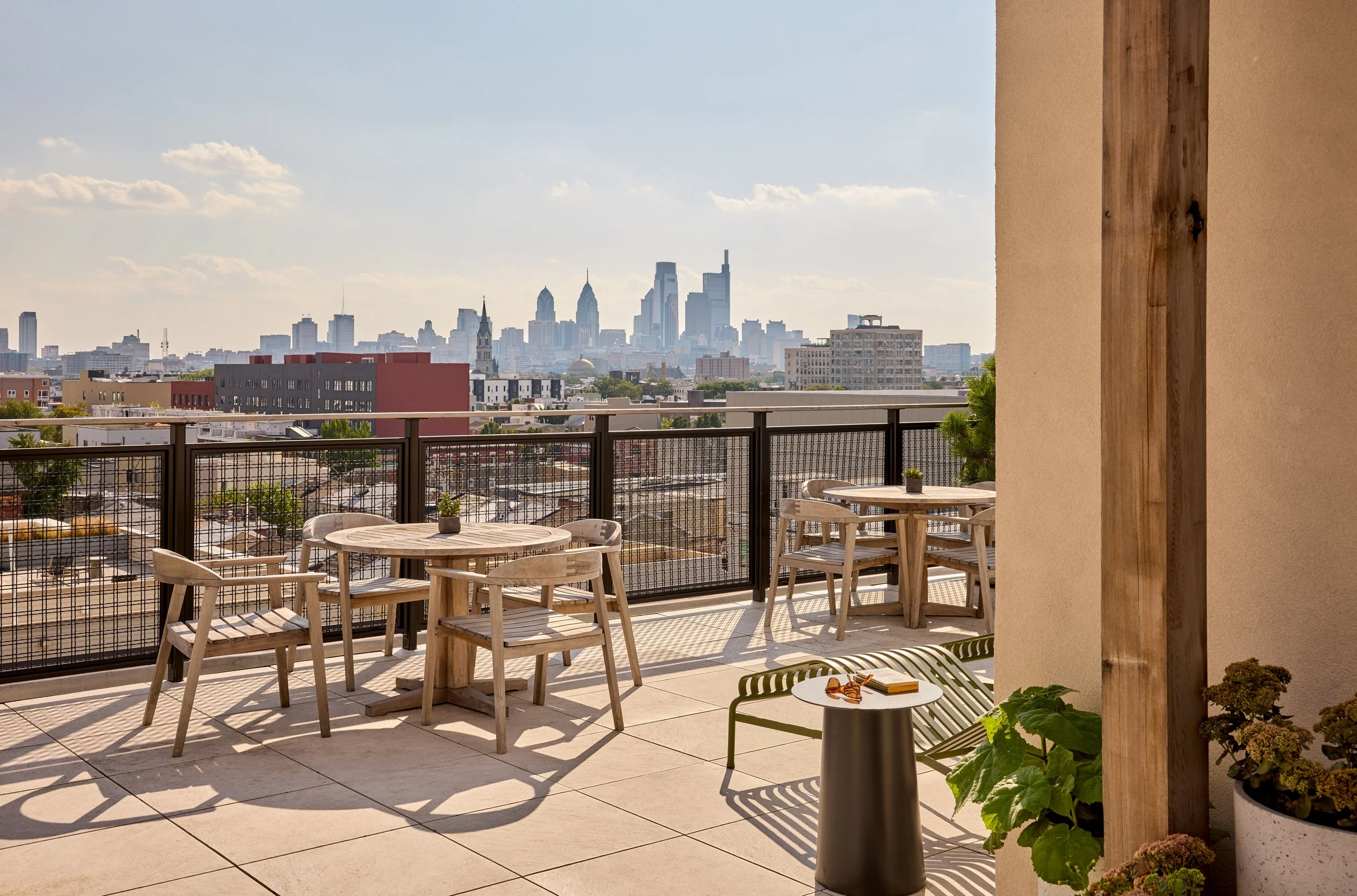 RALLY_ROOFTOP_185 FINAL Credit Jason Varney.jpg
