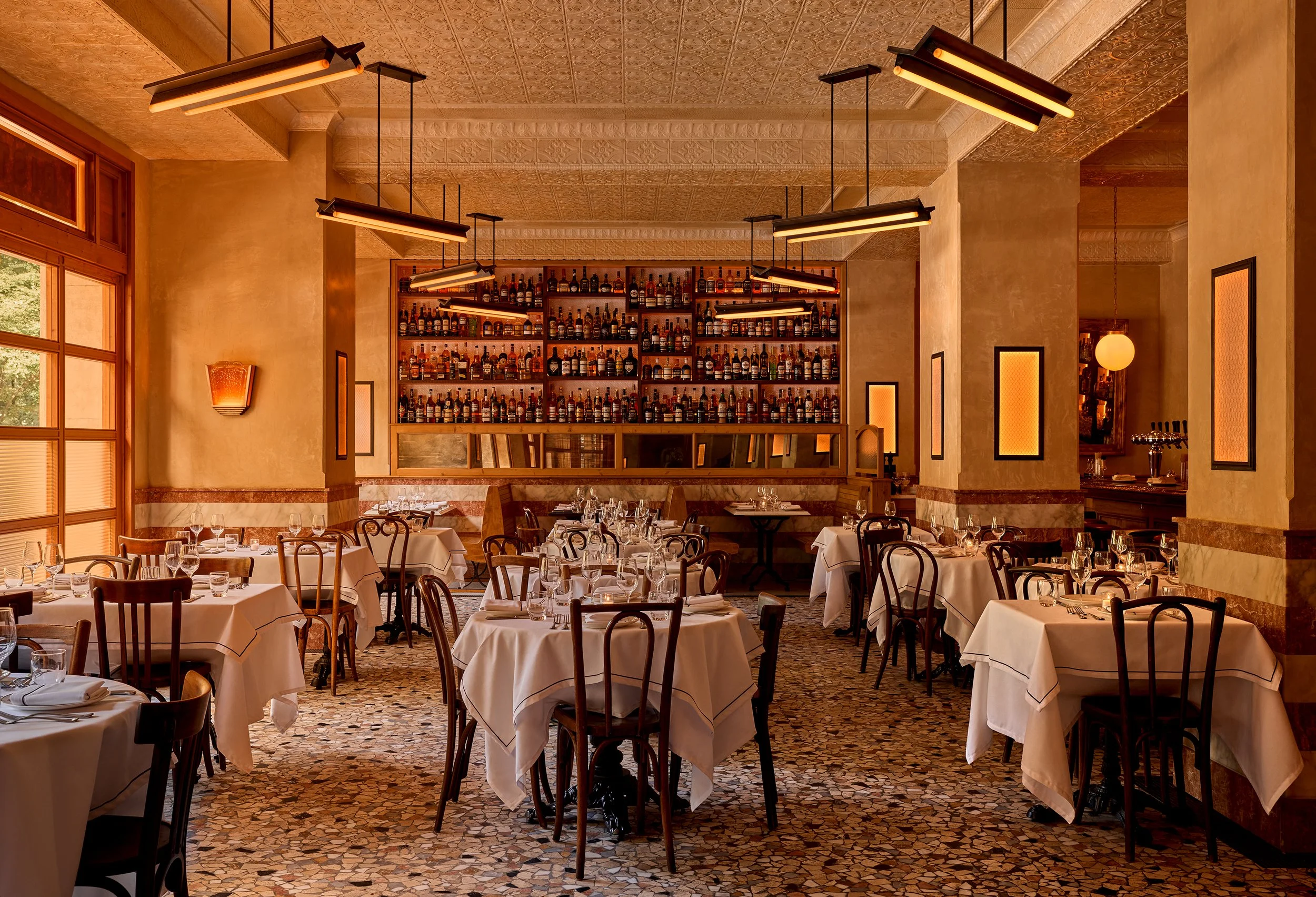 BORROMINI_DINING ROOM_085 FINAL Credit Jason Varney.jpg